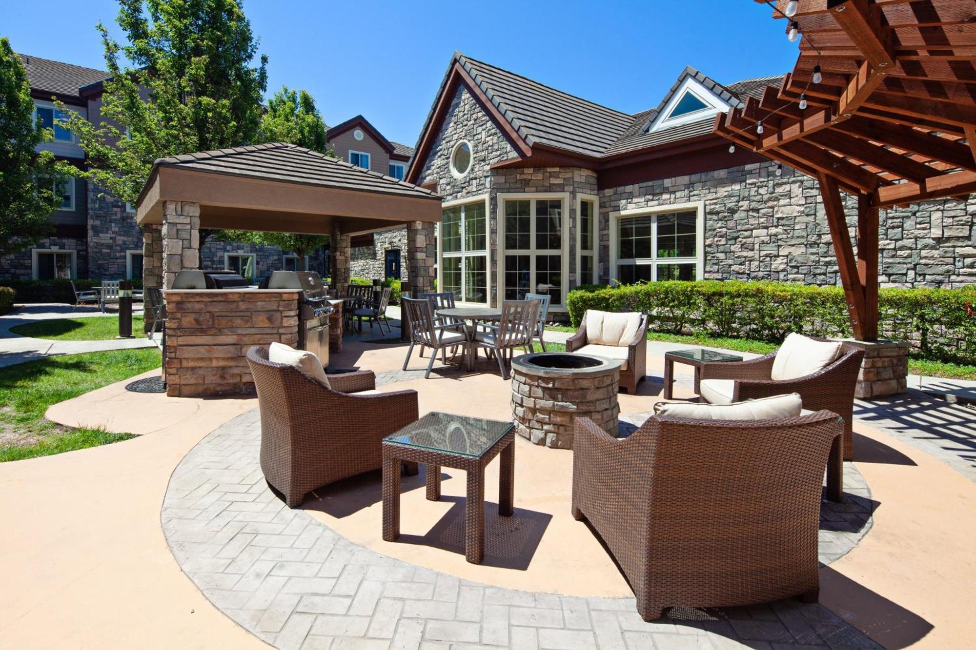 Staybridge Suites Fairfield Napa Valley Area By Ihg Exterior photo