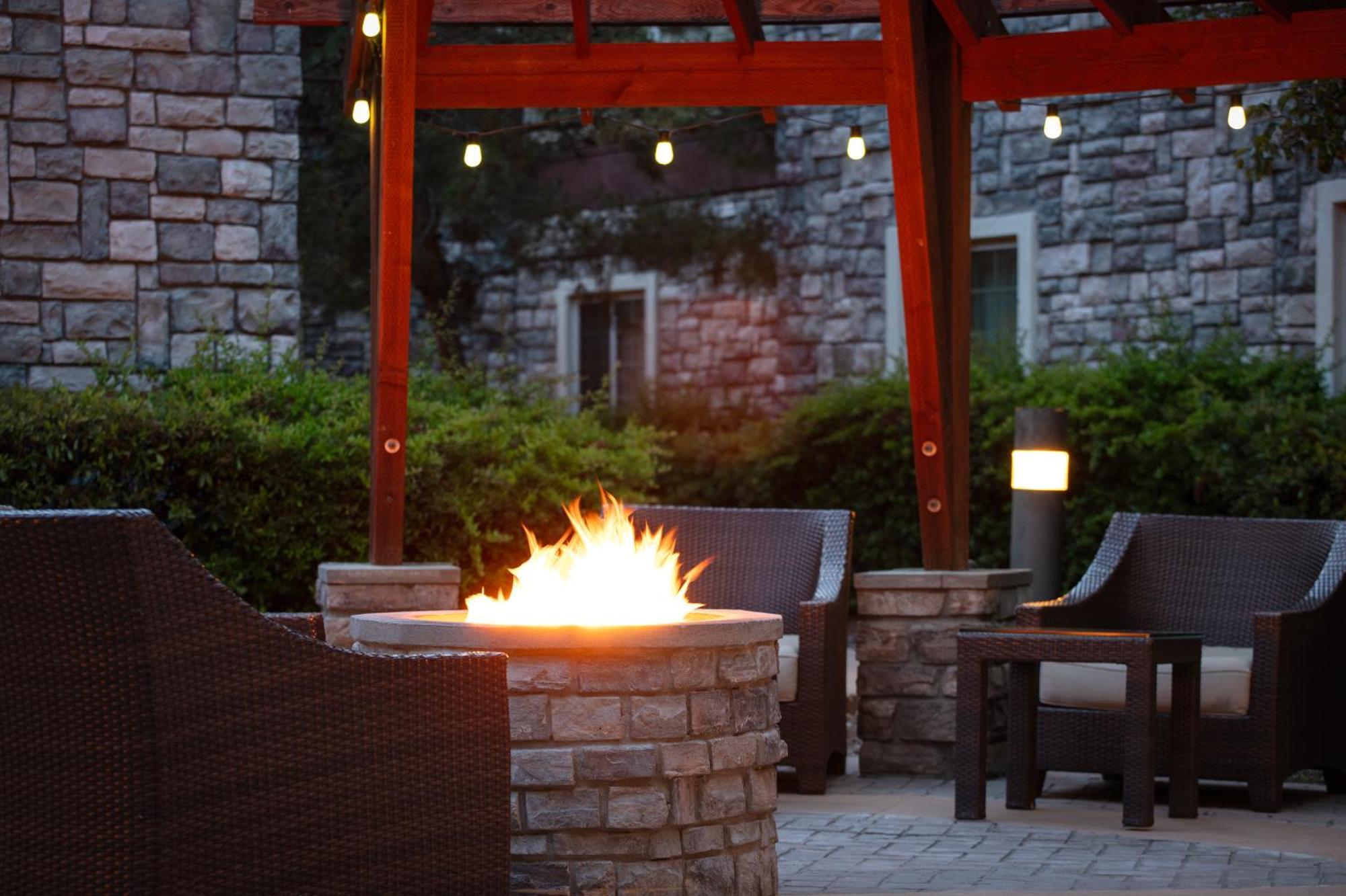 Staybridge Suites Fairfield Napa Valley Area By Ihg Exterior photo